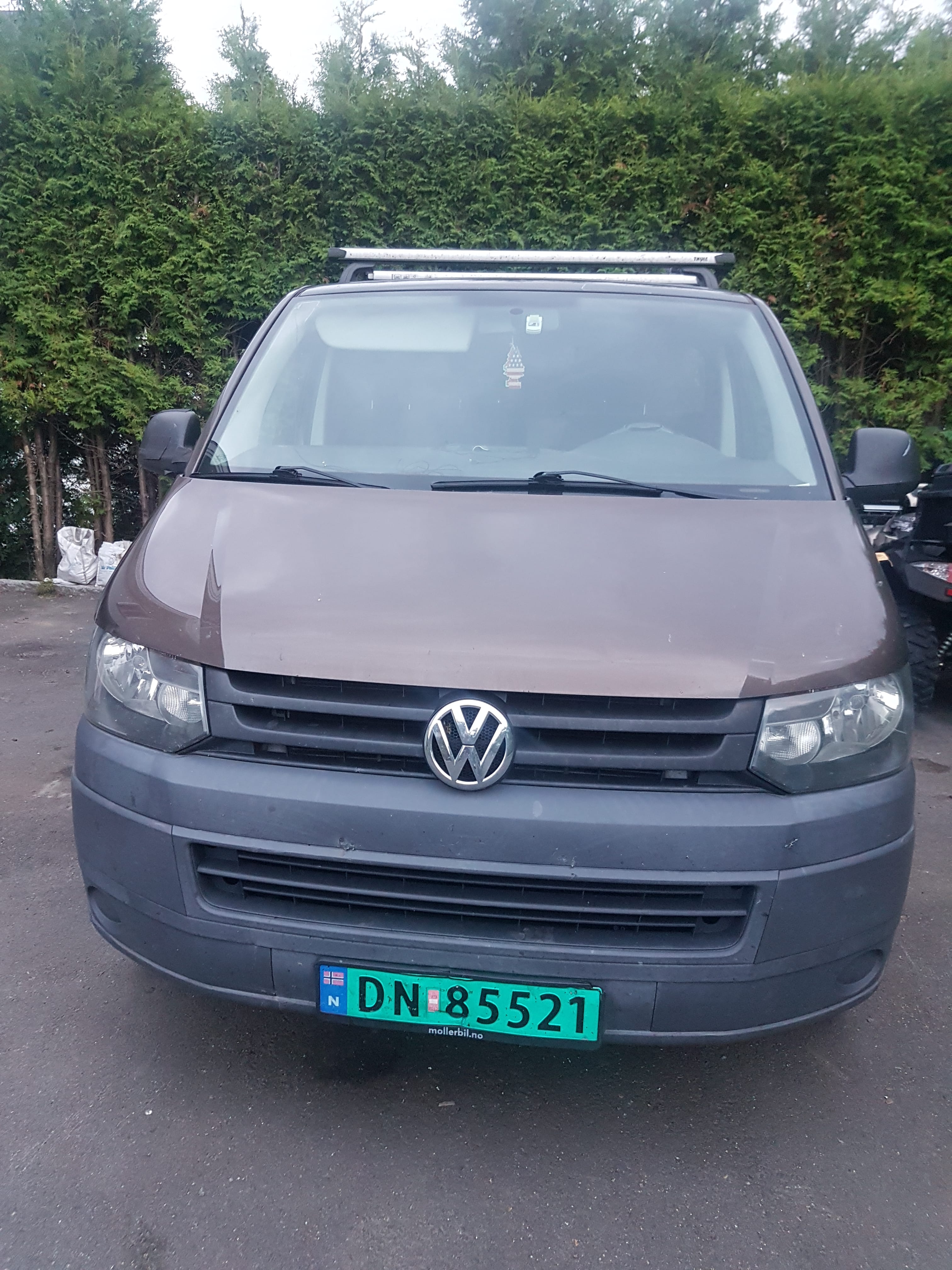 Volkswagen Transporter mit Anhängerkupplung
