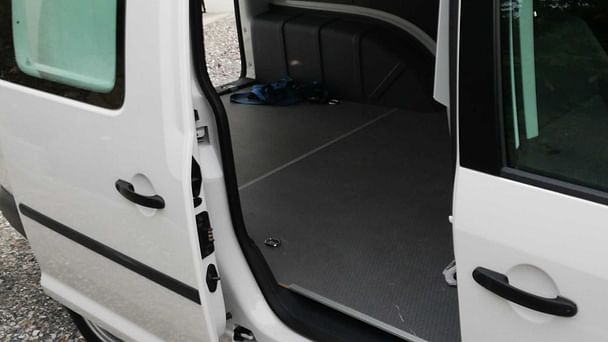 Volkswagen Caddy Maxi med Lydinngang