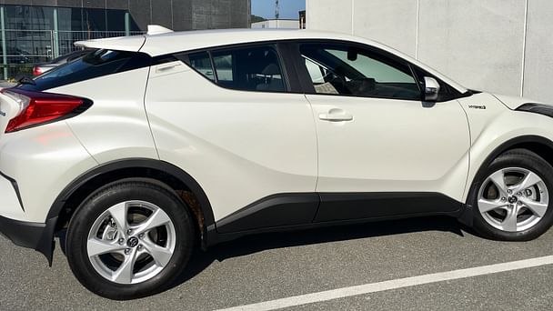 Toyota CHR med Lydinngang