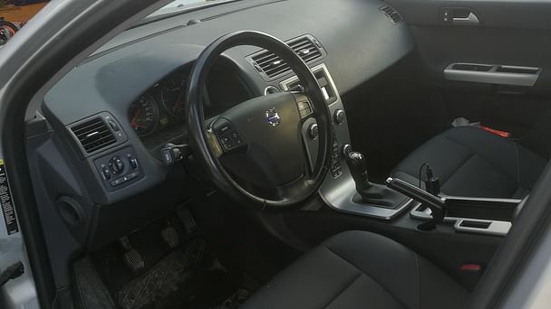 Volvo V50