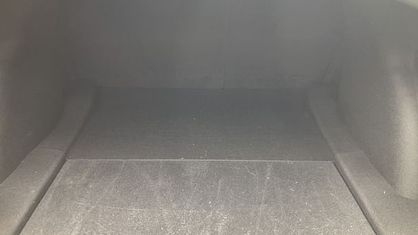Tesla Model 3 med Vinterdekk