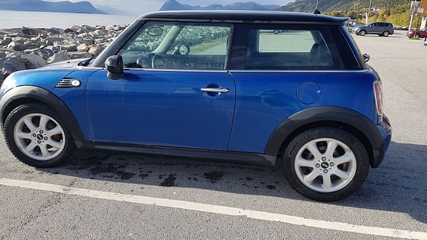 Mini Cooper 3-dører med Vinterdekk
