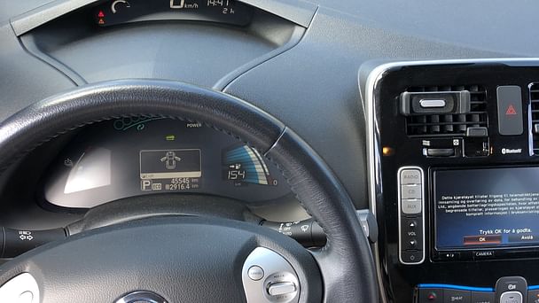 Nissan Leaf med Lydinngang