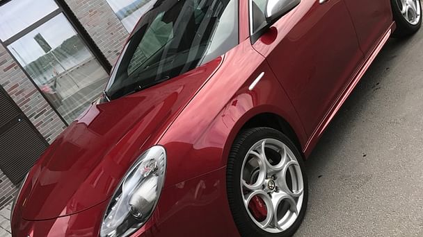Alfa-Romeo Giulietta med Vinterdekk