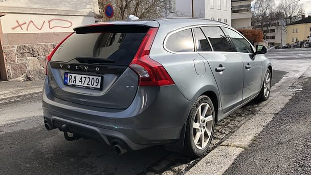 Volvo V60 T3 med GPS