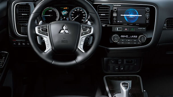 Mitsubishi Outlander med Vinterdekk