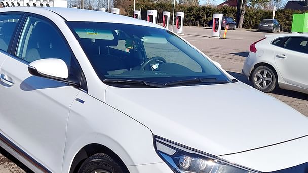 Hyundai Ioniq med GPS