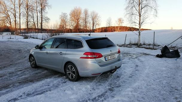 Peugeot 308 med GPS