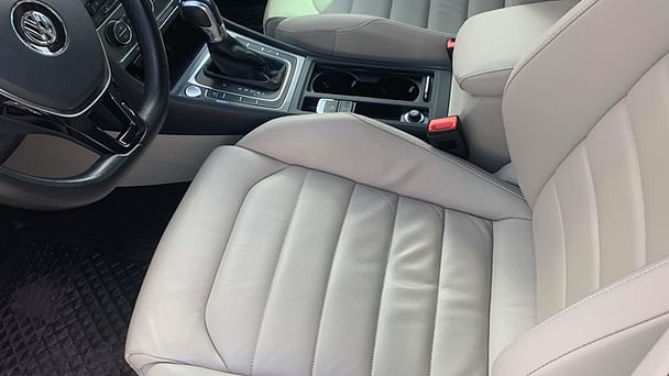 Volkswagen Golf Kombi med GPS