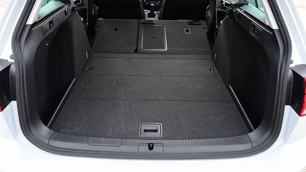 Volkswagen Golf Plus Electric med Vinterdekk