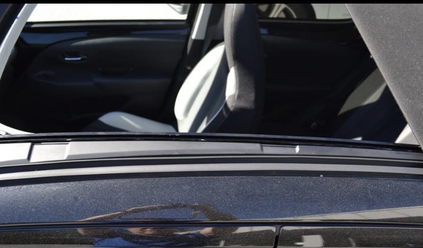 Peugeot 108 Convertible with Air conditioning