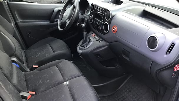 Citroen Berlingo med Vinterdekk