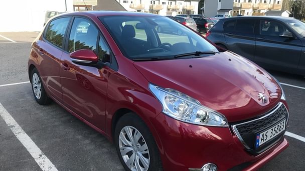 Peugeot 208 med Cruisekontroll