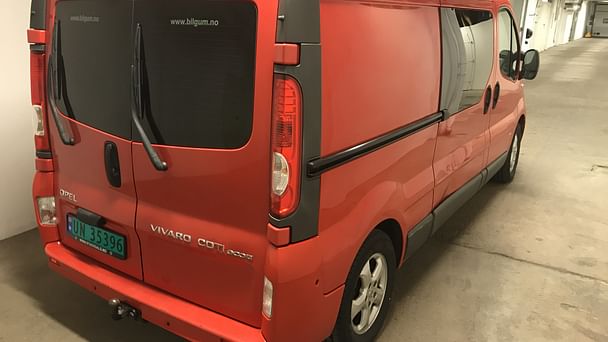 Opel Vivaro med Vinterdekk