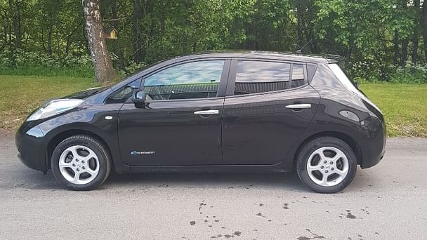 Nissan Leaf med Lydinngang