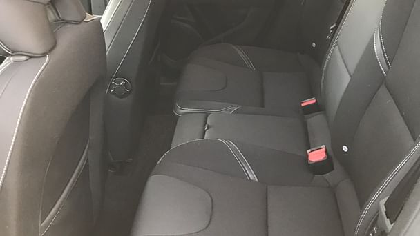 Volvo V40 med Lydinngang