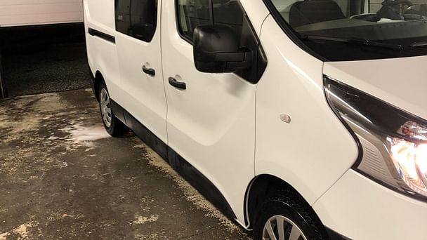 Renault Trafic med Vinterdekk
