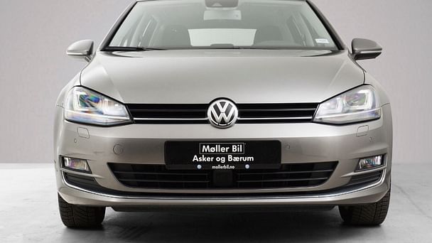 Volkswagen Golf Kombi med Vinterdekk