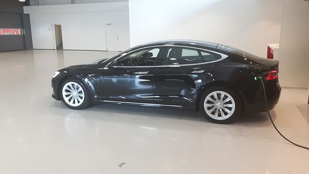 Tesla Model S, 2017, Elektrisk, automatisk