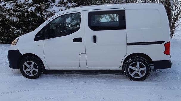 Nissan NV200 med Vinterdekk