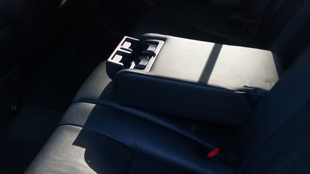 Toyota Avensis SW med Tilhengerfeste