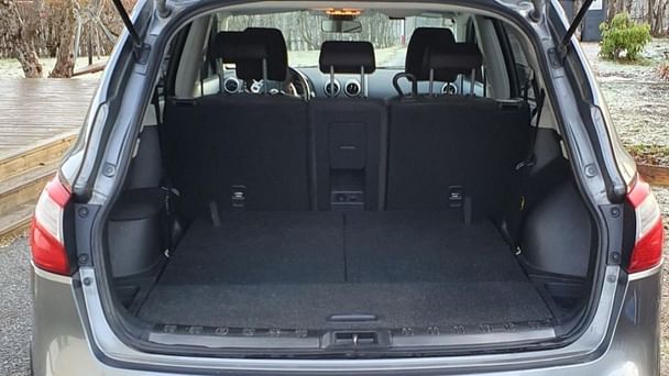 Nissan Qashqai+2 med Vinterdekk