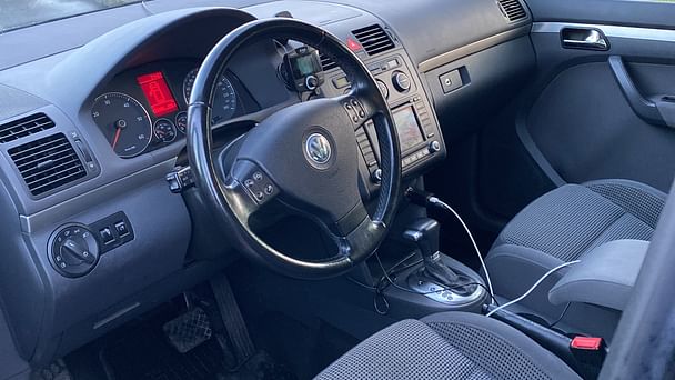 Volkswagen Touran med Vinterdekk