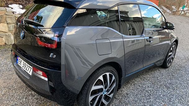 BMW i3 med Vinterdekk