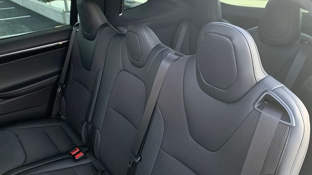 Tesla Model X med Tilhengerfeste