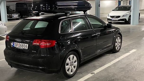 Audi A3 Sportback med Skistativ