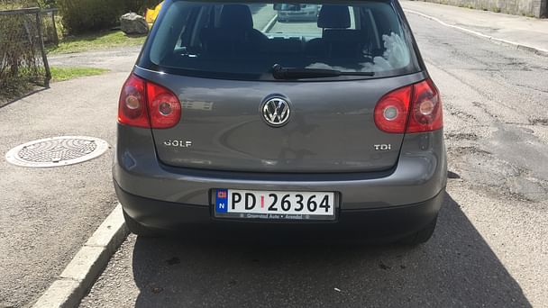 Volkswagen Golf Kombi med Vinterdekk
