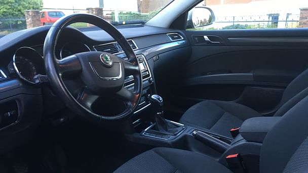Skoda Superb Combi