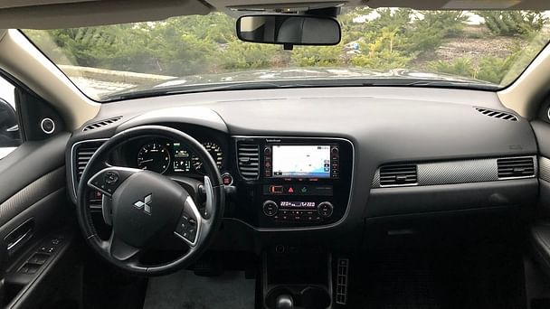Mitsubishi Outlander med Vinterdekk