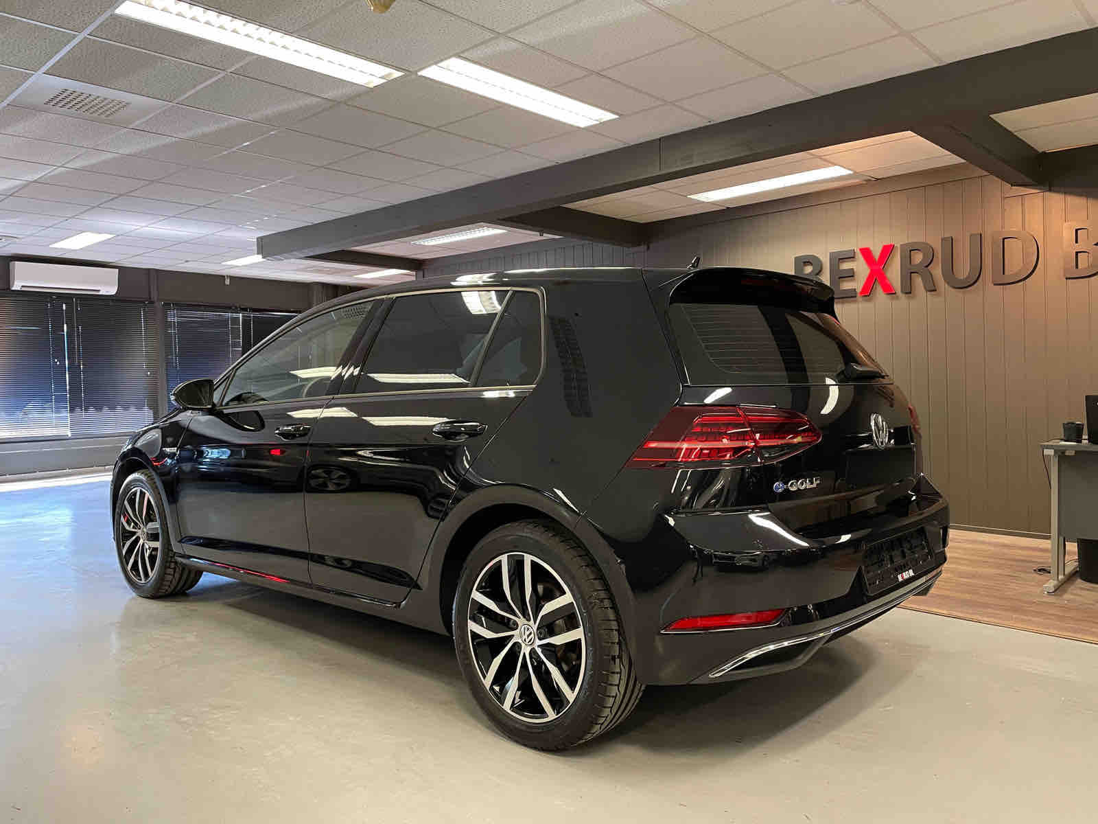 Volkswagen Golf Kombi, 2021, Elektrisk, automatisk