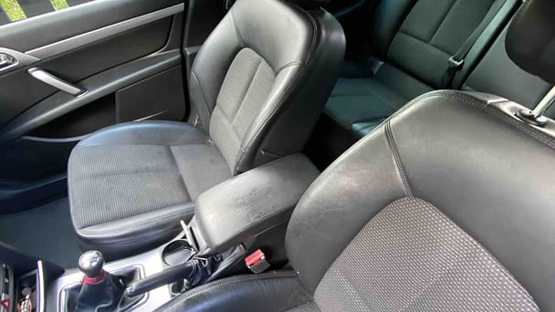 Peugeot 407 SW