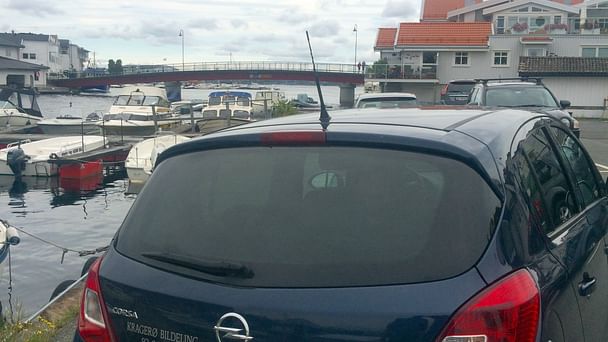 Opel Corsa med Skistativ