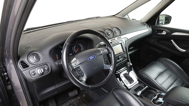 Ford Galaxy 2.0 TDCi 163hk med Tilhengerfeste