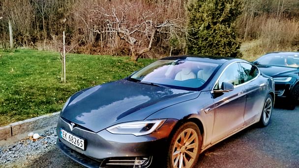 Tesla Model S, 2017, Elektrisk, automatisk