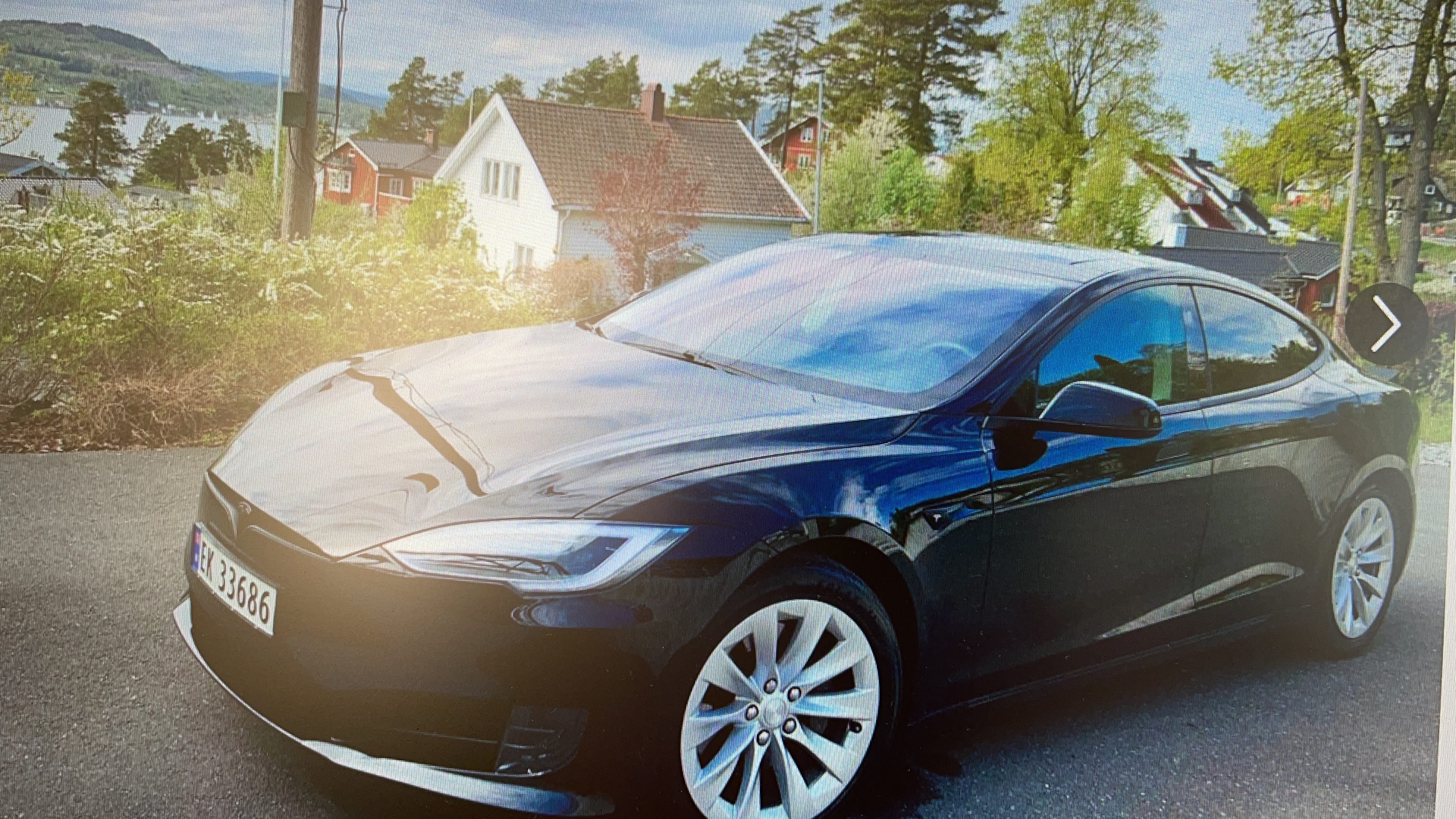 Tesla Model S med GPS