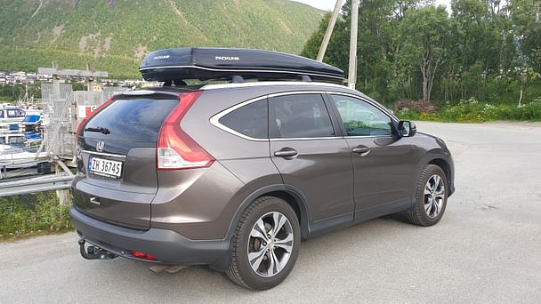 Honda CR-V med Skistativ