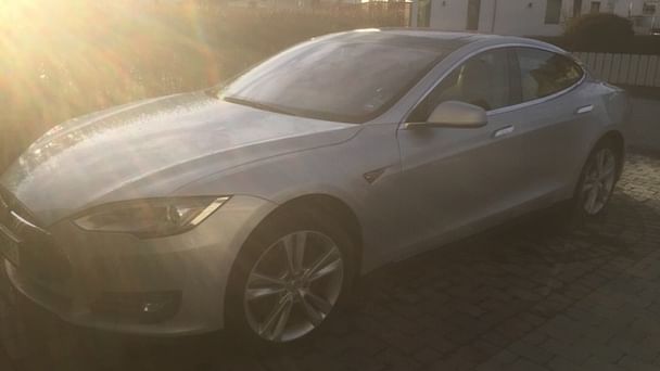 Tesla Model S