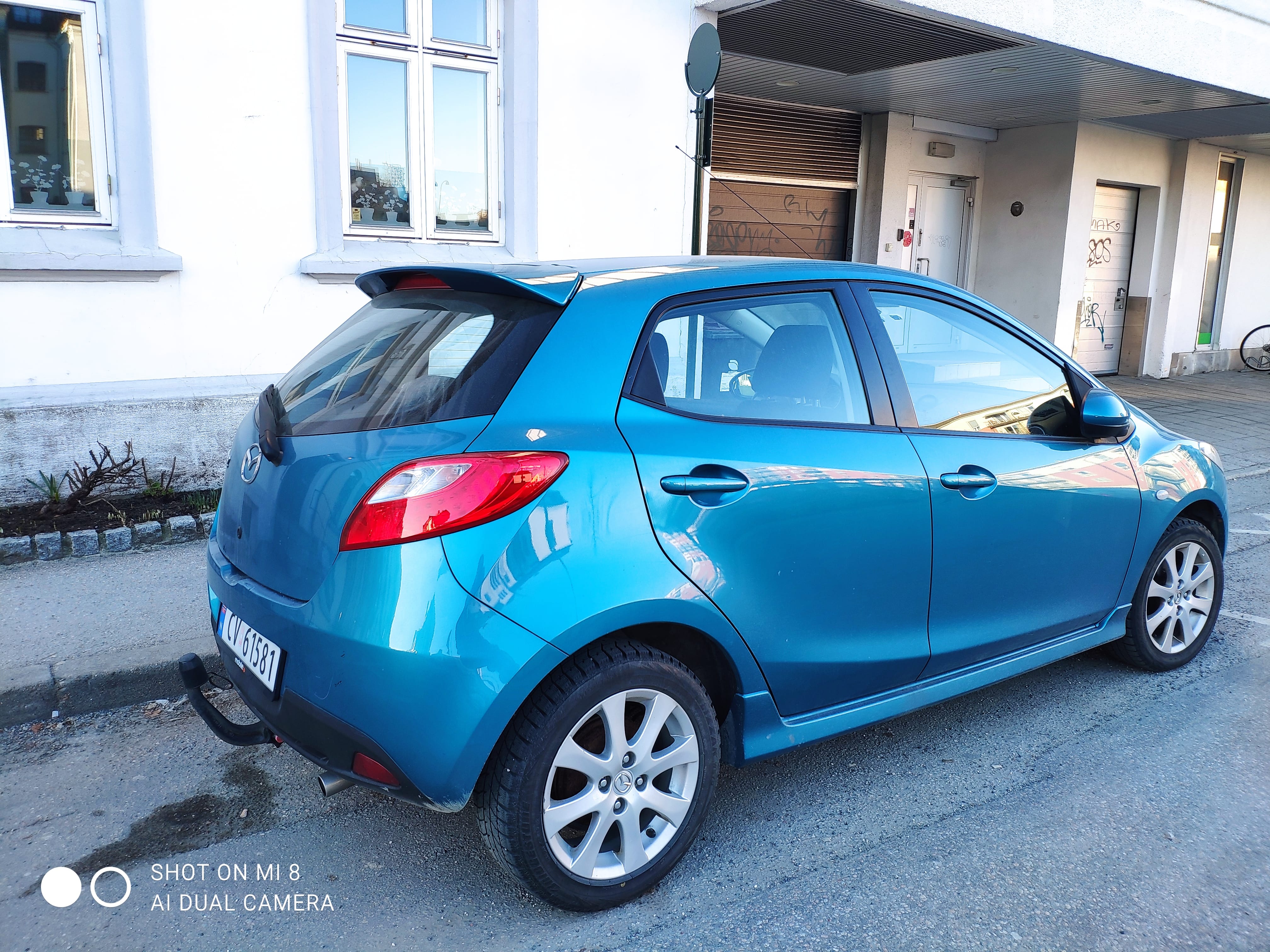 Mazda 2 med Lydinngang