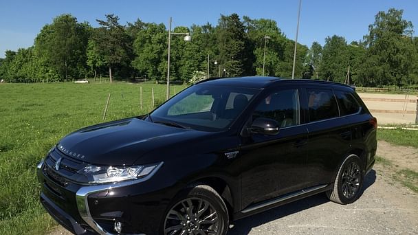 Mitsubishi Outlander, 2017, Blyfri / Elektrisk (hybrid), automatisk