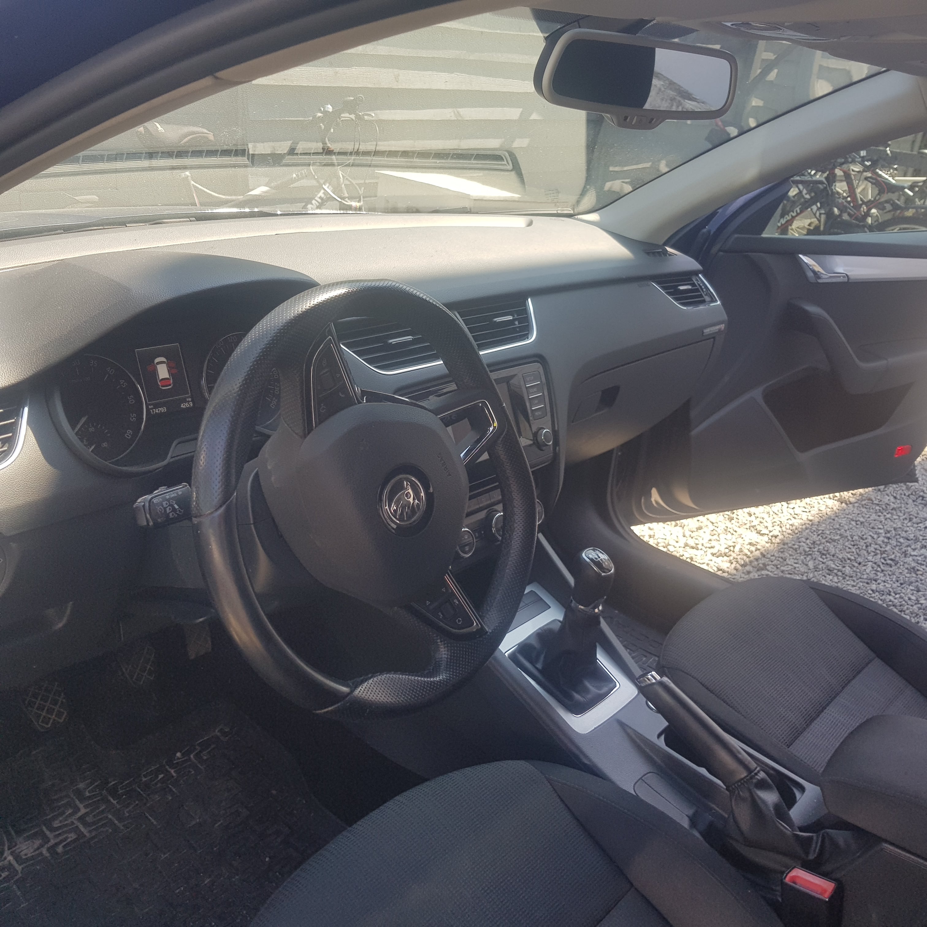 Skoda Octavia Combi 1,6 HDI med Cruisekontroll
