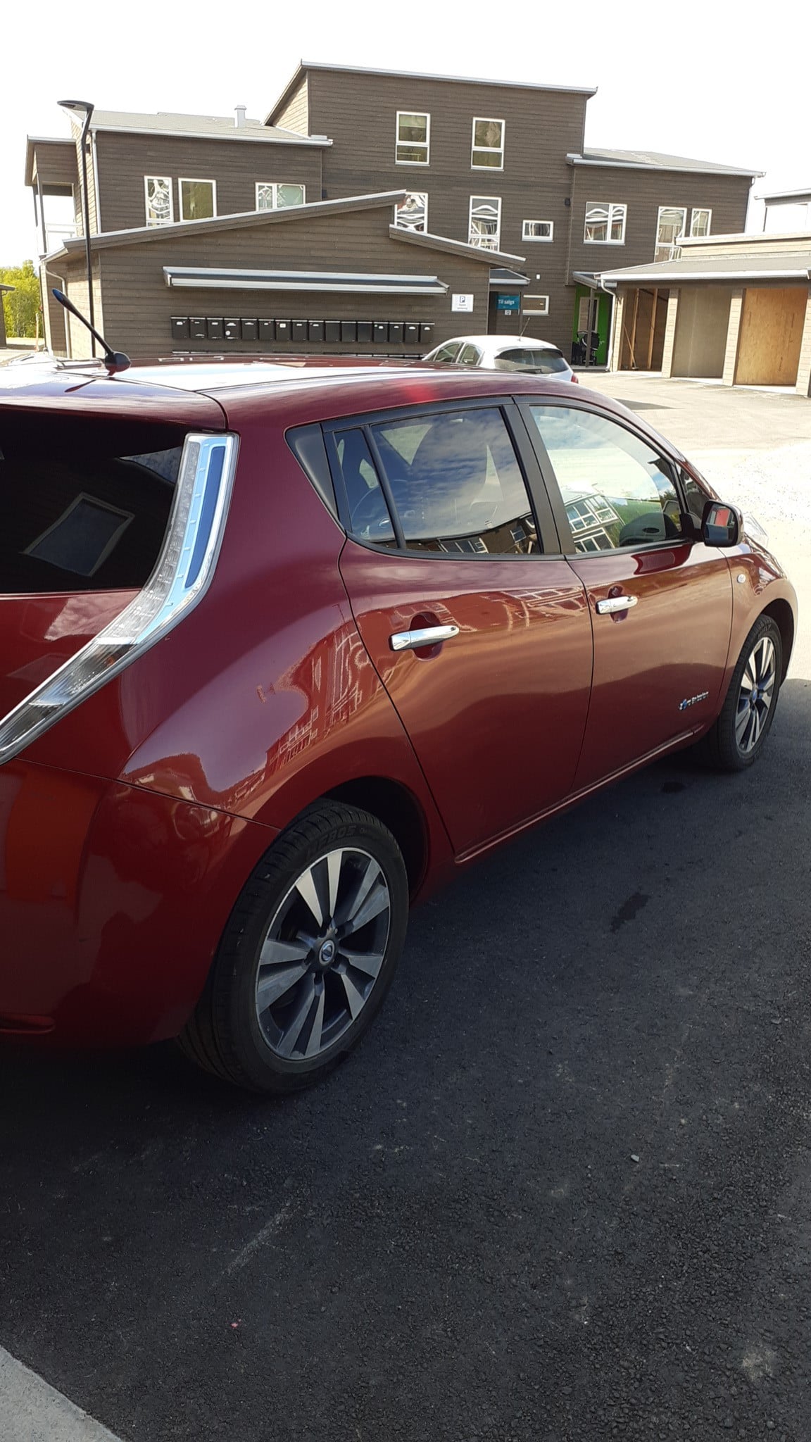 Nissan Leaf med GPS