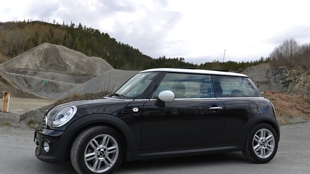 Mini Cooper 3-dører med Aircondition