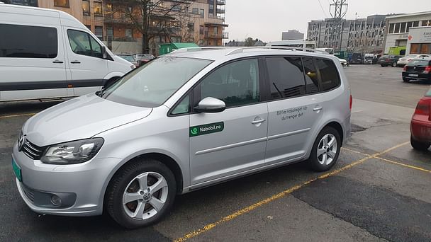 Volkswagen Touran, 2011, Diesel, automatisk