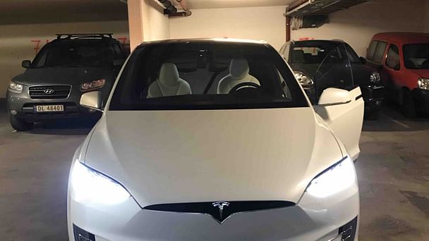 Tesla Model X