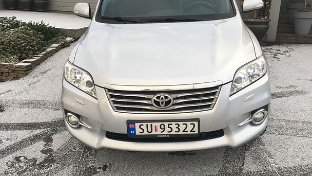 Toyota RAV 4 med Vinterdekk