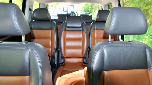 Volkswagen Touran med Lydinngang
